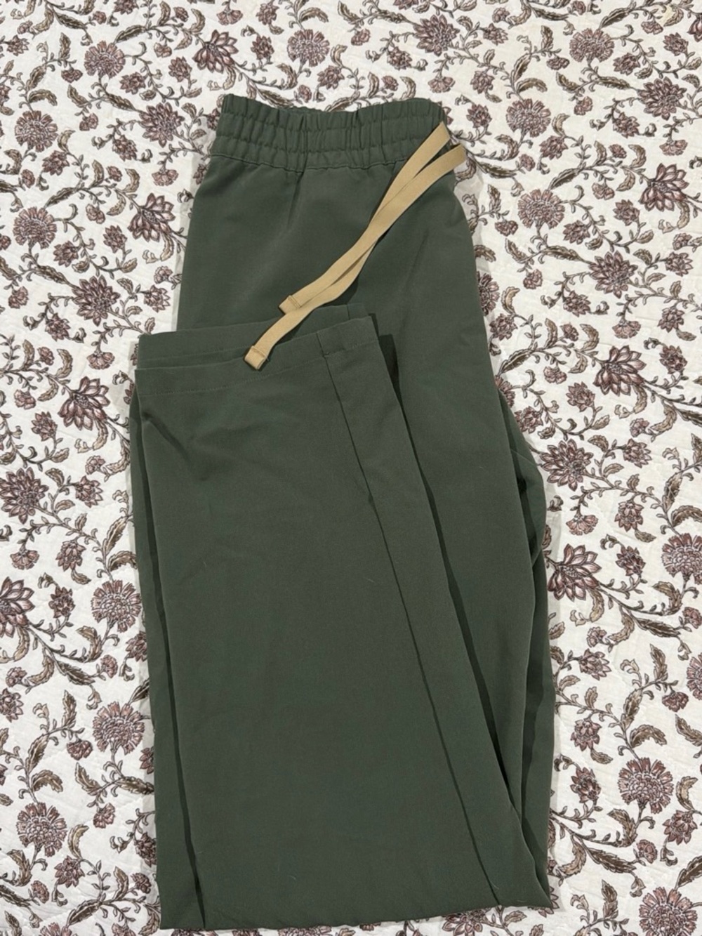 Figs scrunched waist band Livingstons in color Moss